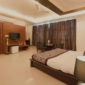 Delhi 37 Hotel New Delhi